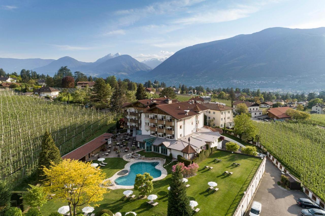 Hotel Burggraeflerhof Merano Exterior photo